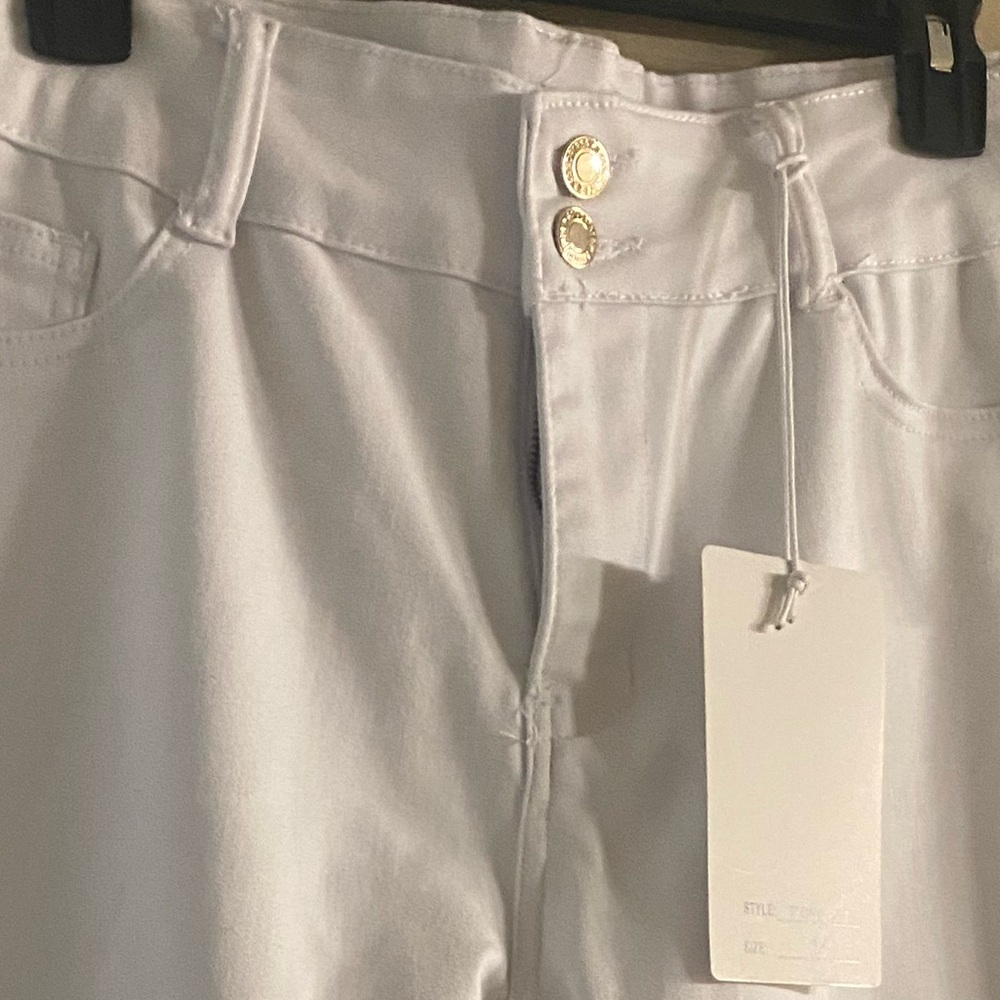White Plus Jeans for Curvy Girls